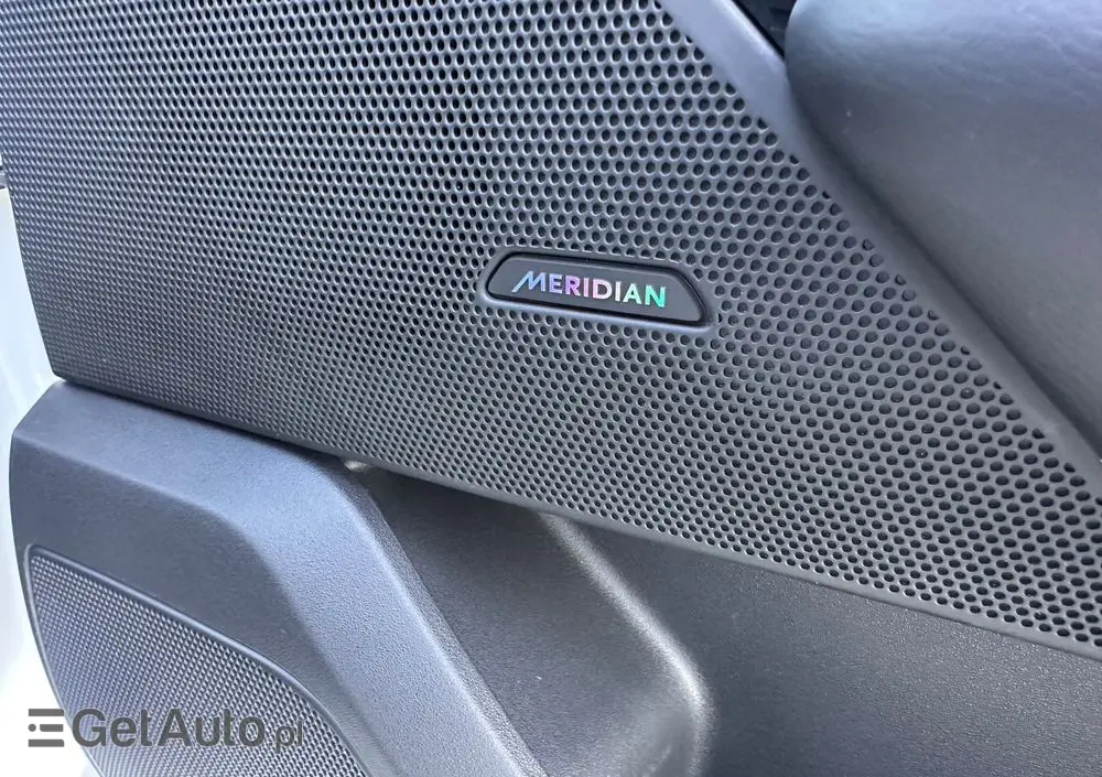 LAND ROVER Range Rover Velar 2.0d R-Dynamic