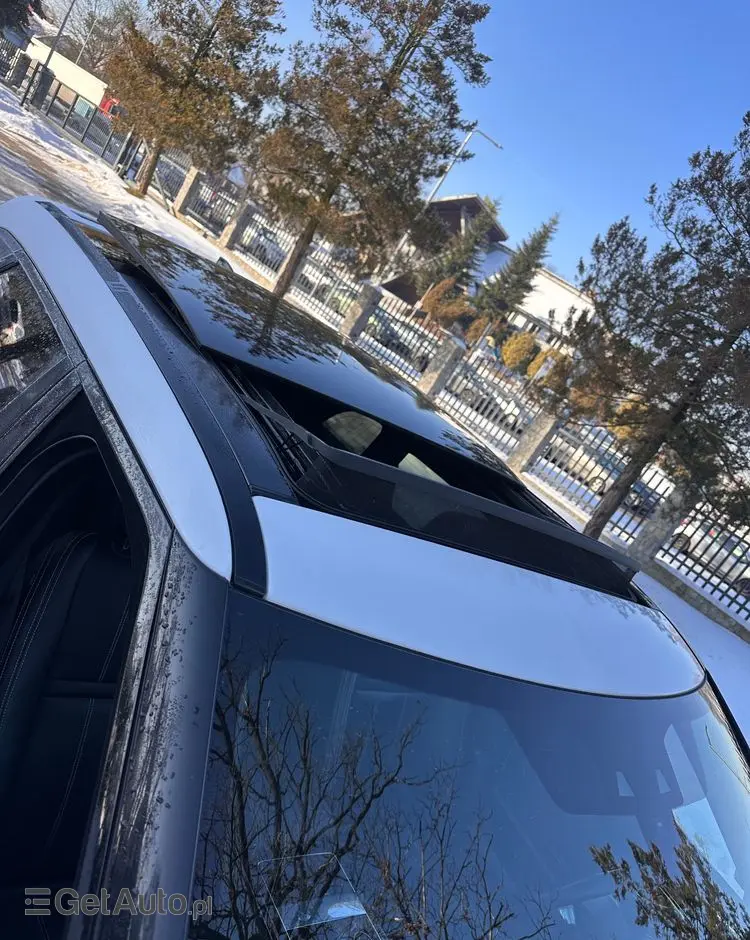 LAND ROVER Range Rover Velar 2.0d R-Dynamic