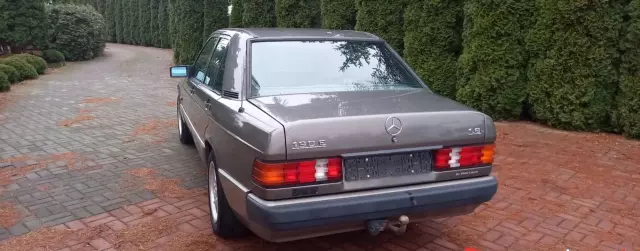 MERCEDES-BENZ W 201 (190) 