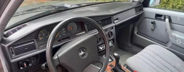 MERCEDES-BENZ W 201 (190) 