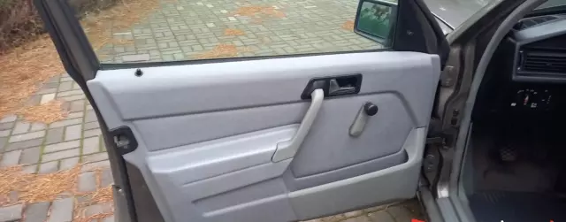 MERCEDES-BENZ W 201 (190) 