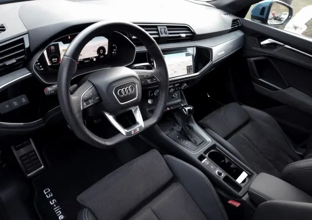 AUDI Q3 40 TFSI Quattro S tronic S line
