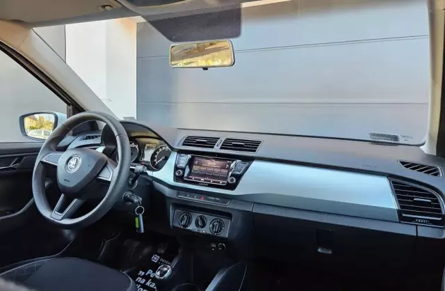 SKODA Fabia 