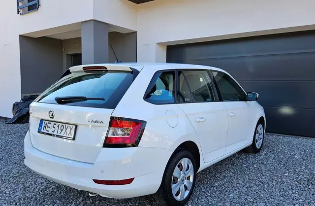 SKODA Fabia 