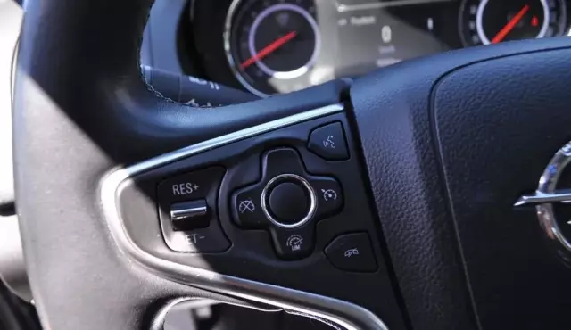 OPEL Insignia 1.6 (170 KM) Turbo Ecotec start/stop