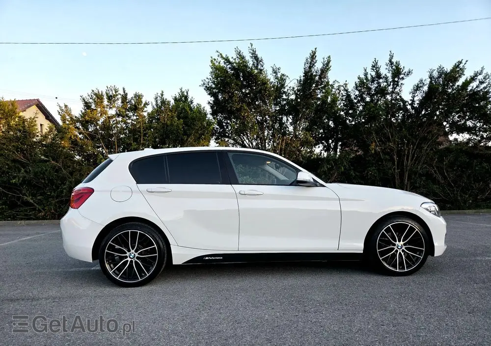 BMW Seria 1 116d Sport Line