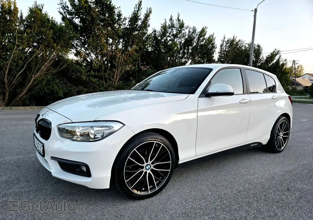 BMW Seria 1 116d Sport Line