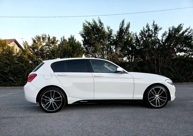 BMW Seria 1 116d Sport Line