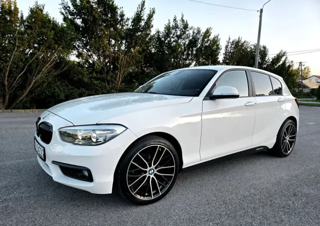 BMW Seria 1 116d Sport Line