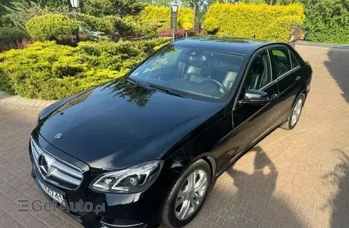 MERCEDES-BENZ Klasa E 