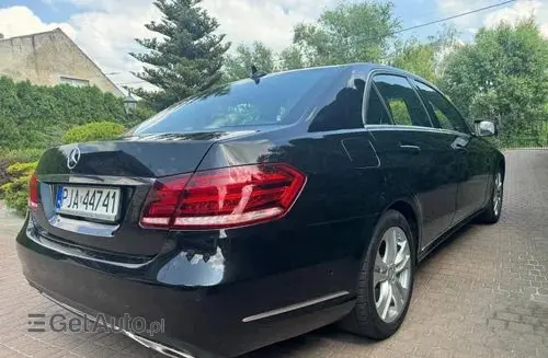 MERCEDES-BENZ Klasa E 
