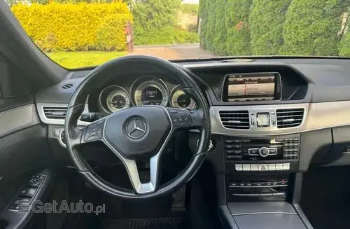 MERCEDES-BENZ Klasa E 