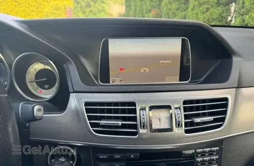 MERCEDES-BENZ Klasa E 