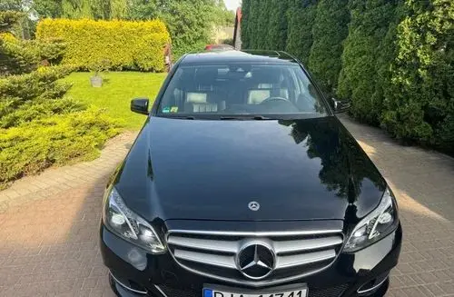 MERCEDES-BENZ Klasa E 