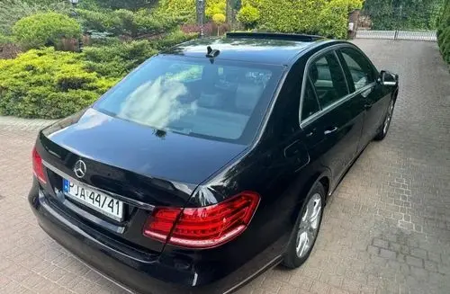 MERCEDES-BENZ Klasa E 