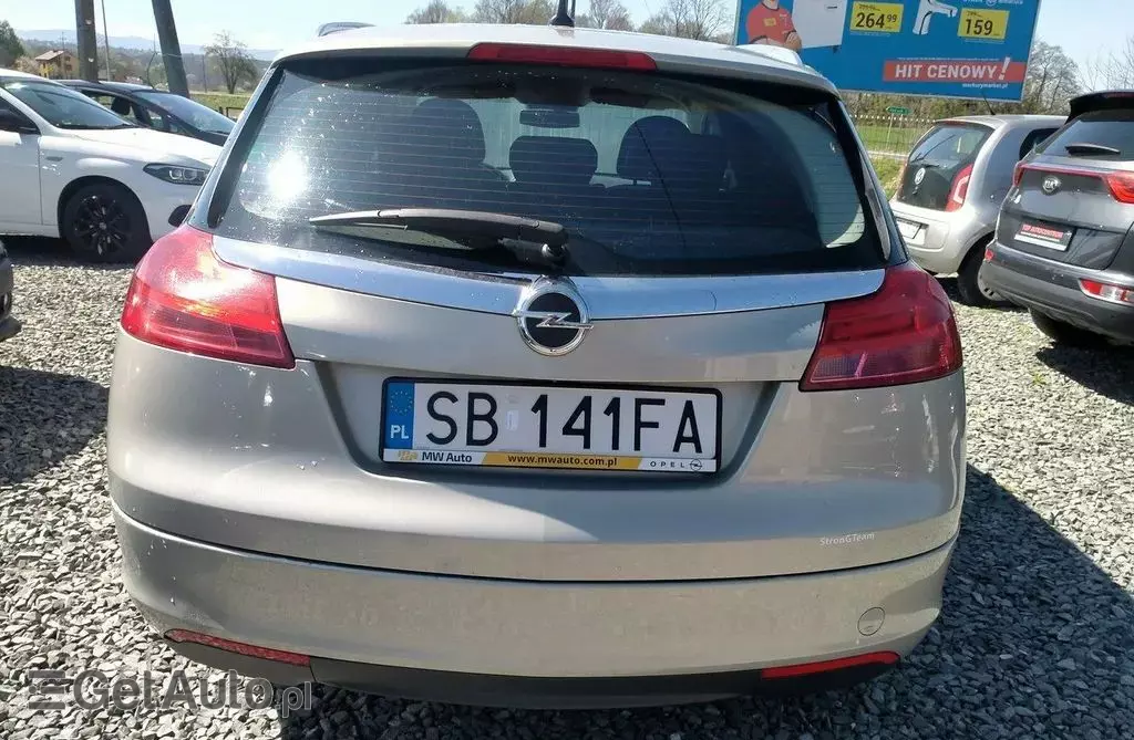 OPEL Insignia 