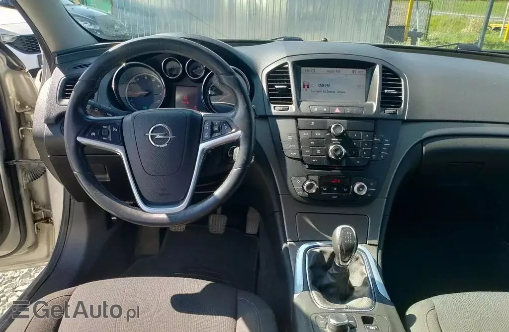 OPEL Insignia 