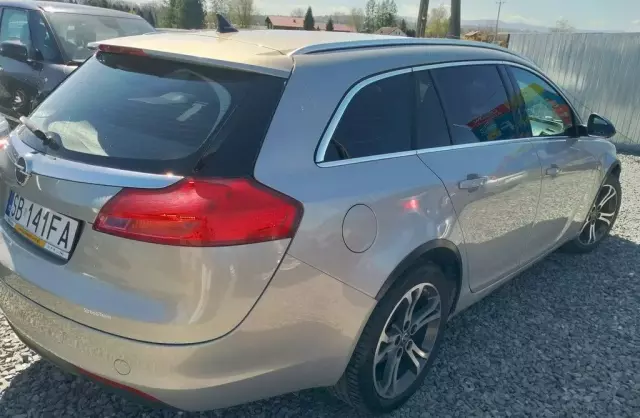 OPEL Insignia 