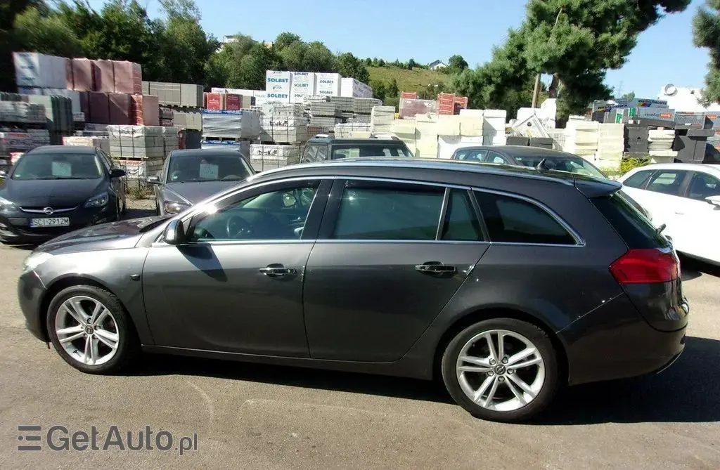 OPEL Insignia 