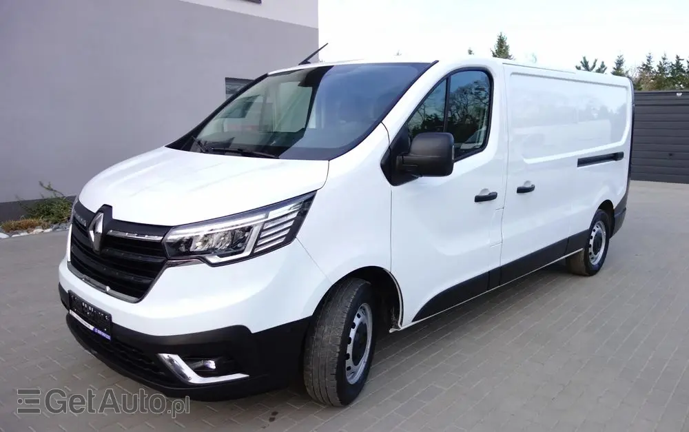 RENAULT Trafic Long Nowy Model  2.0 DCI 130 KM Klima Kamera 