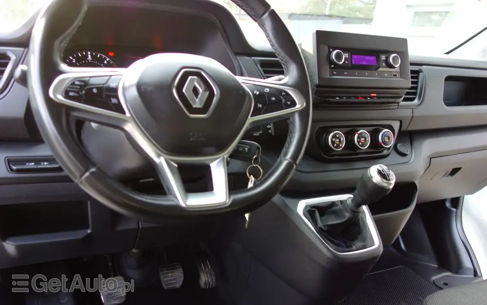 RENAULT Trafic Long Nowy Model  2.0 DCI 130 KM Klima Kamera 