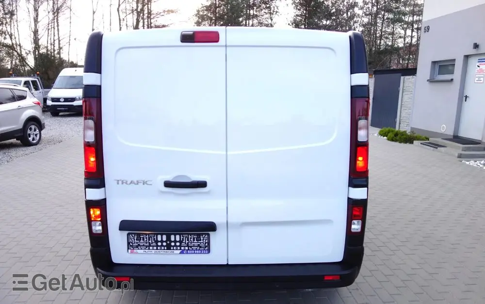 RENAULT Trafic Long Nowy Model  2.0 DCI 130 KM Klima Kamera 