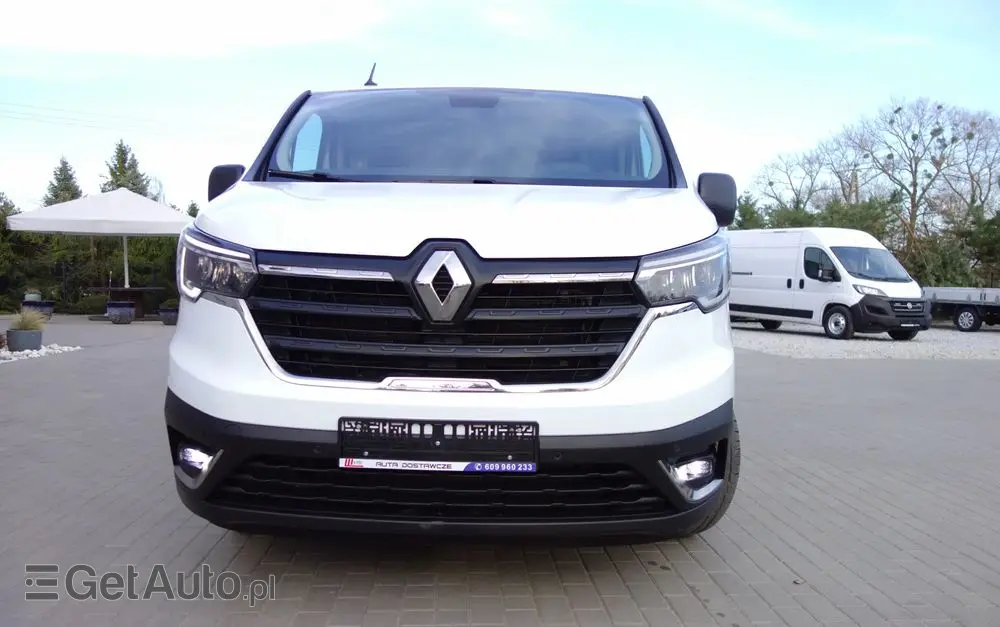 RENAULT Trafic Long Nowy Model  2.0 DCI 130 KM Klima Kamera 