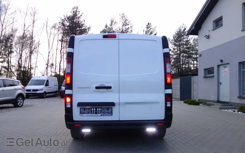 RENAULT Trafic Long Nowy Model  2.0 DCI 130 KM Klima Kamera 