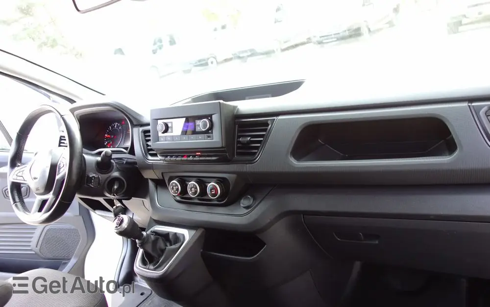 RENAULT Trafic Long Nowy Model  2.0 DCI 130 KM Klima Kamera 