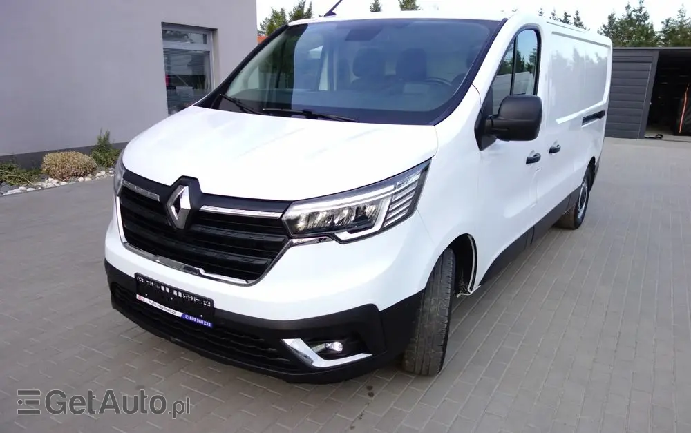 RENAULT Trafic Long Nowy Model  2.0 DCI 130 KM Klima Kamera 