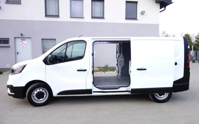 RENAULT Trafic Long Nowy Model  2.0 DCI 130 KM Klima Kamera 