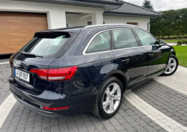 AUDI A4 Avant 2.0 TDI ultra sport