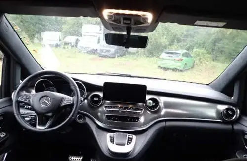 MERCEDES-BENZ Klasa V 