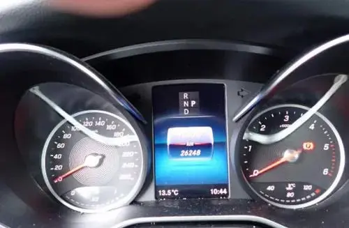 MERCEDES-BENZ Klasa V 