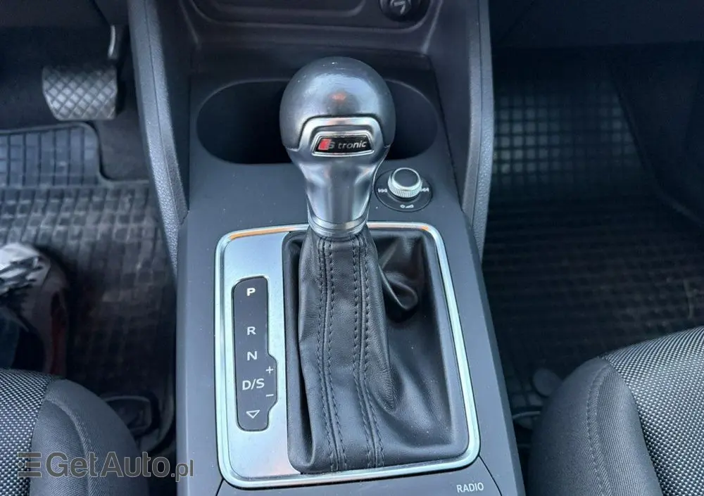 AUDI Q2 35 TFSI S tronic