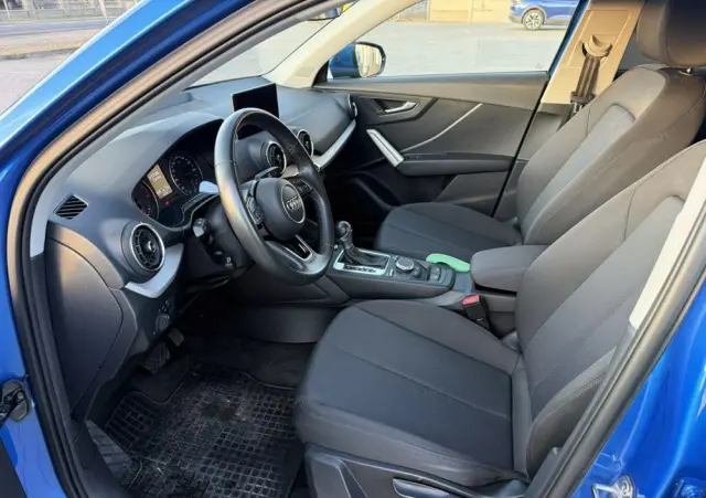 AUDI Q2 35 TFSI S tronic