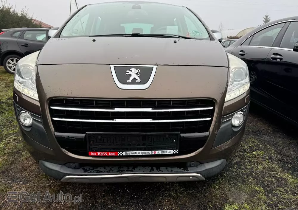 PEUGEOT 3008 2.0 HDi HYbrid4