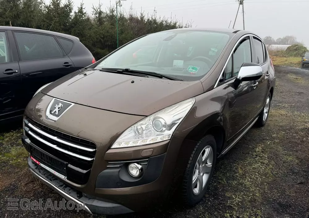 PEUGEOT 3008 2.0 HDi HYbrid4