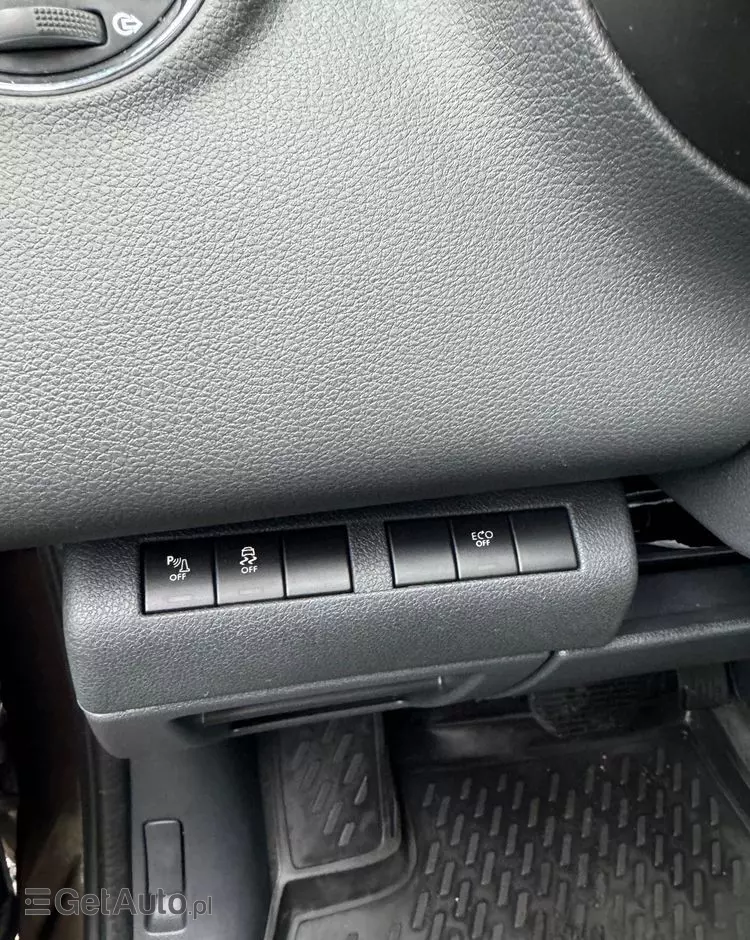 PEUGEOT 3008 2.0 HDi HYbrid4