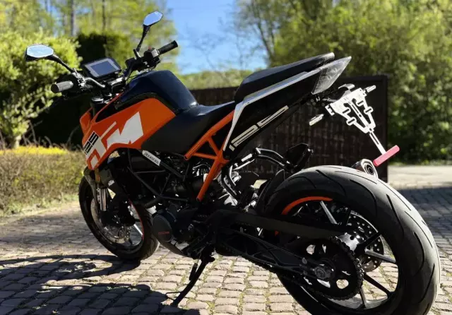 KTM 125 Duke 