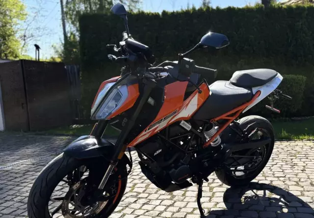 KTM 125 Duke 