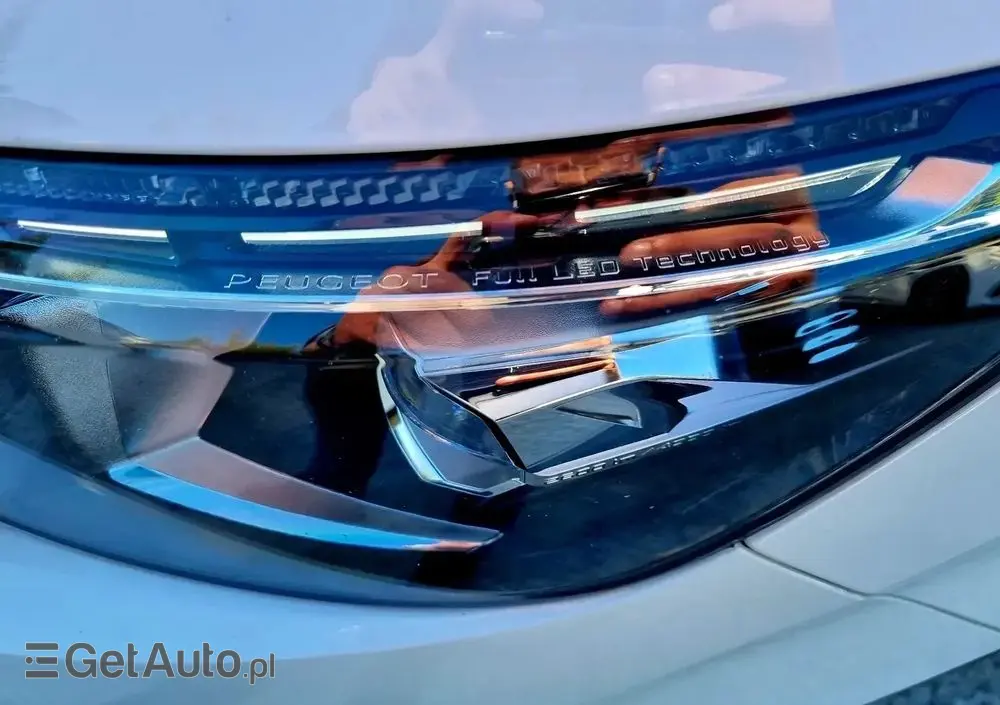 PEUGEOT 3008 1.5 BlueHDi Allure S&S