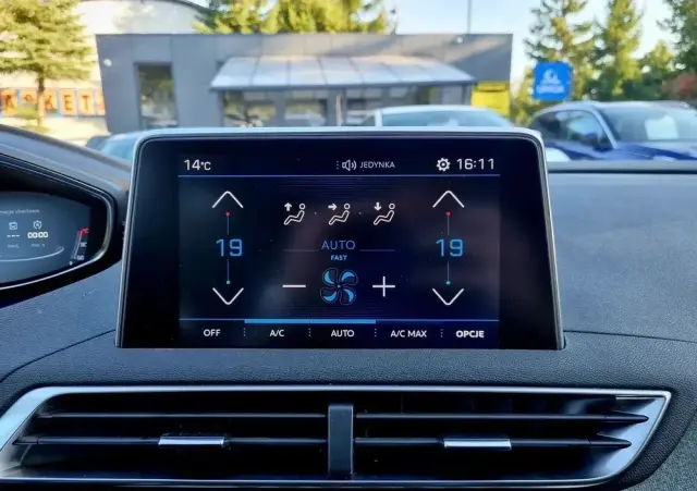 PEUGEOT 3008 1.5 BlueHDi Allure S&S