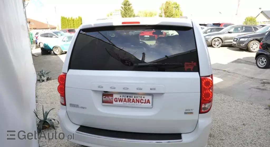 DODGE Grand Caravan 