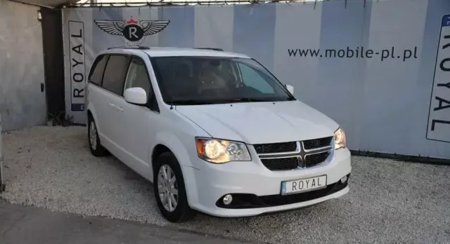 DODGE Grand Caravan 