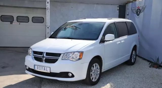 DODGE Grand Caravan 