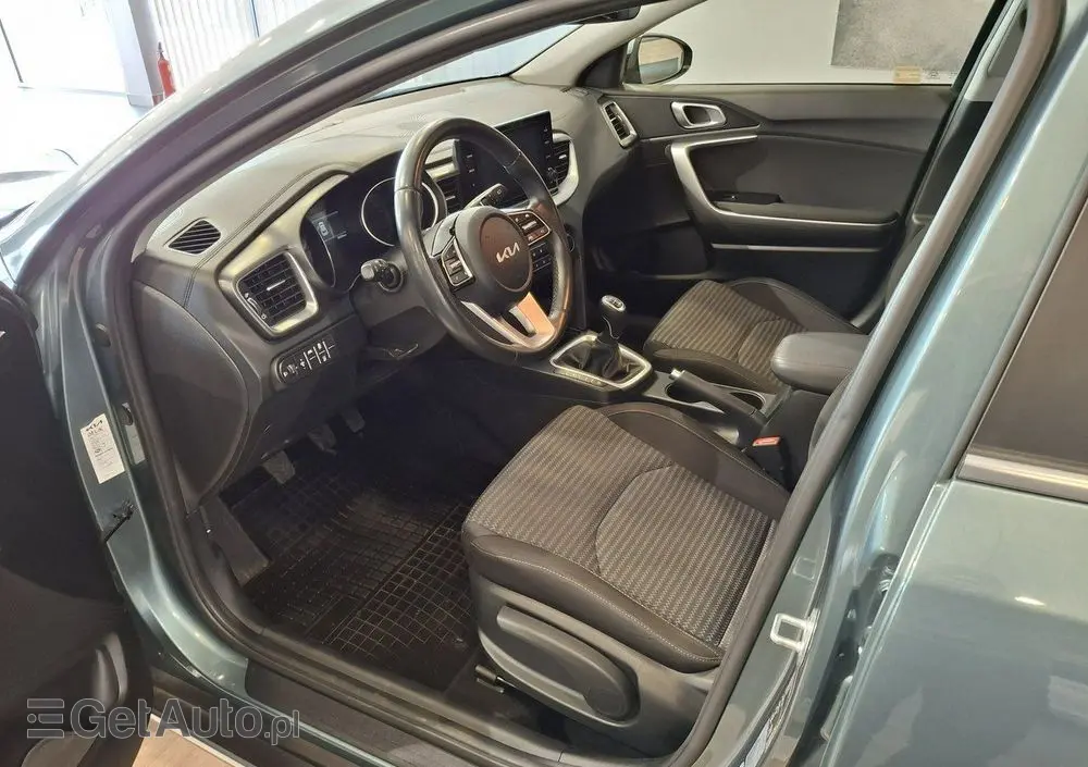 KIA XCeed 1.5 T-GDI M