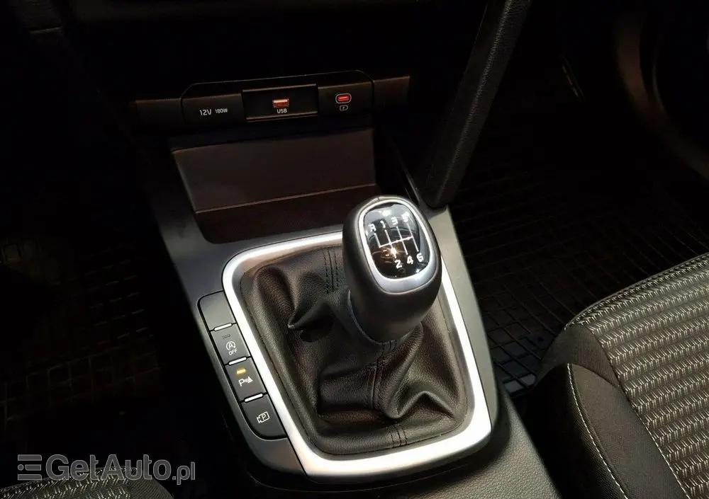 KIA XCeed 1.5 T-GDI M