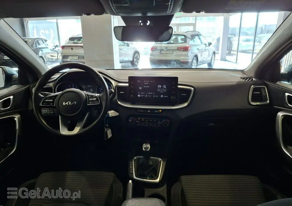 KIA XCeed 1.5 T-GDI M