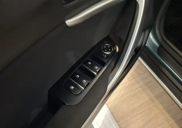 KIA XCeed 1.5 T-GDI M